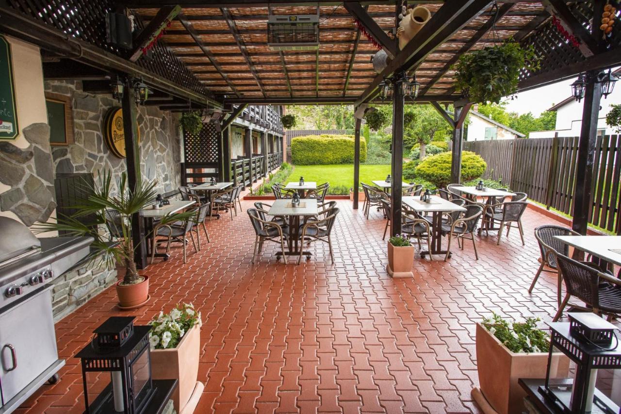 Hotel El Greco Rožnov pod Radhoštěm المظهر الخارجي الصورة