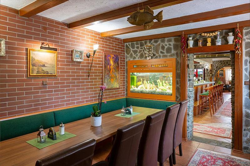 Hotel El Greco Rožnov pod Radhoštěm المظهر الخارجي الصورة