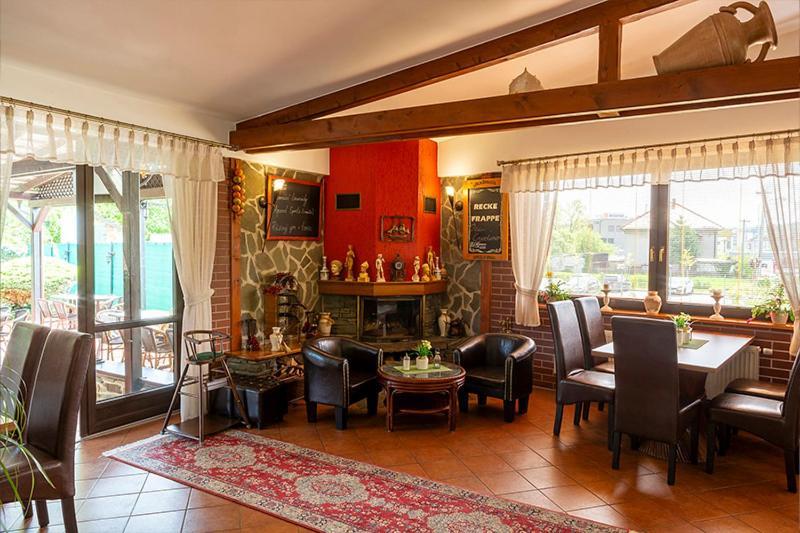 Hotel El Greco Rožnov pod Radhoštěm المظهر الخارجي الصورة