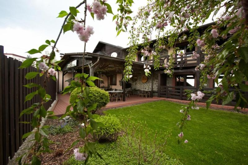 Hotel El Greco Rožnov pod Radhoštěm المظهر الخارجي الصورة